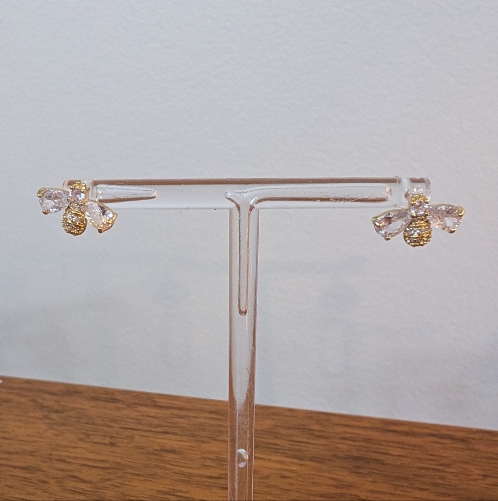Honeybee studs